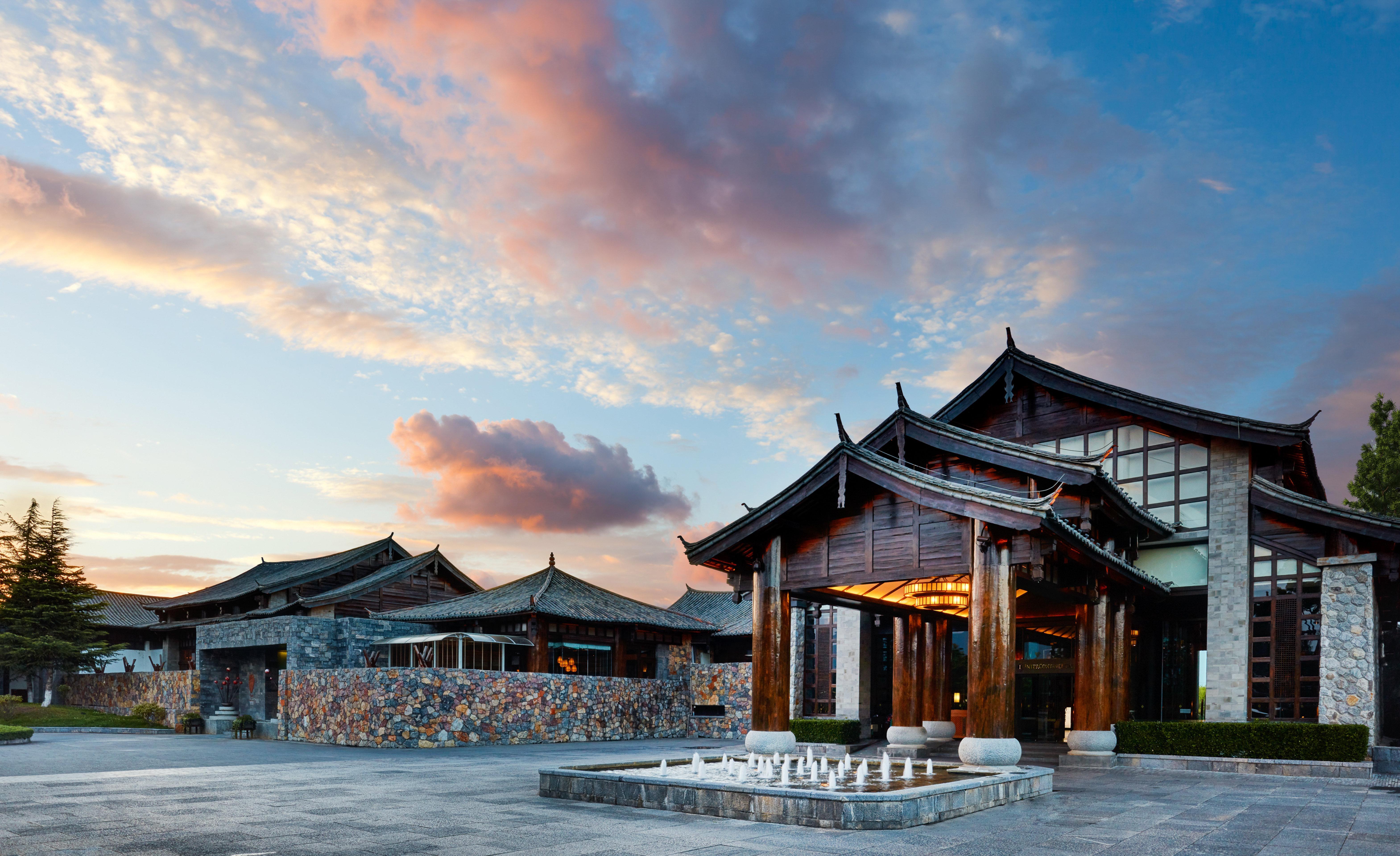 Intercontinental Lijiang Ancient Town Resort By Ihg Экстерьер фото