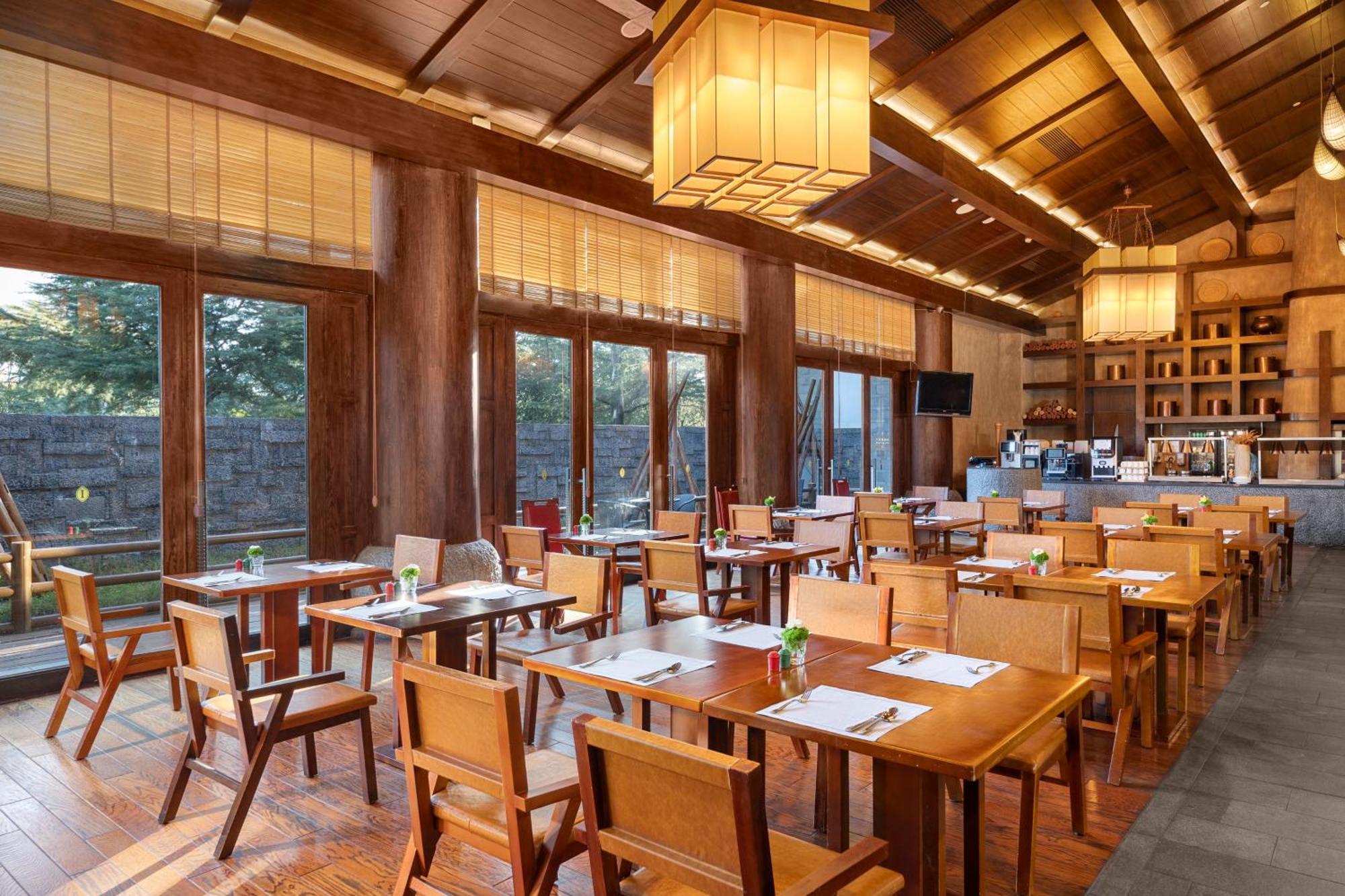 Intercontinental Lijiang Ancient Town Resort By Ihg Экстерьер фото